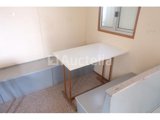 Ref:0233 - geïsoleerde bouwplaatscontainer + inhoud - afbeelding 4 van  13