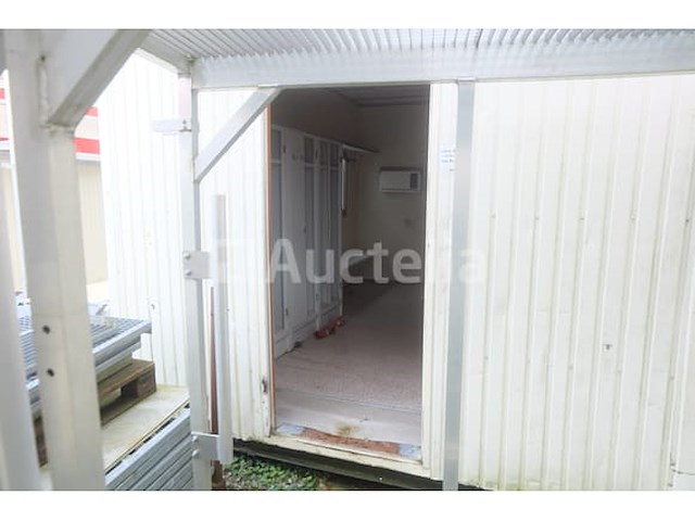 Ref:0233 - geïsoleerde bouwplaatscontainer + inhoud - afbeelding 9 van  13