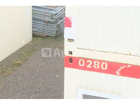 Ref:0257 - geïsoleerde bouwplaatscontainer + inhoud - afbeelding 3 van  18