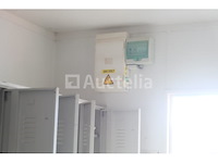 Ref:0257 - geïsoleerde bouwplaatscontainer + inhoud - afbeelding 11 van  18