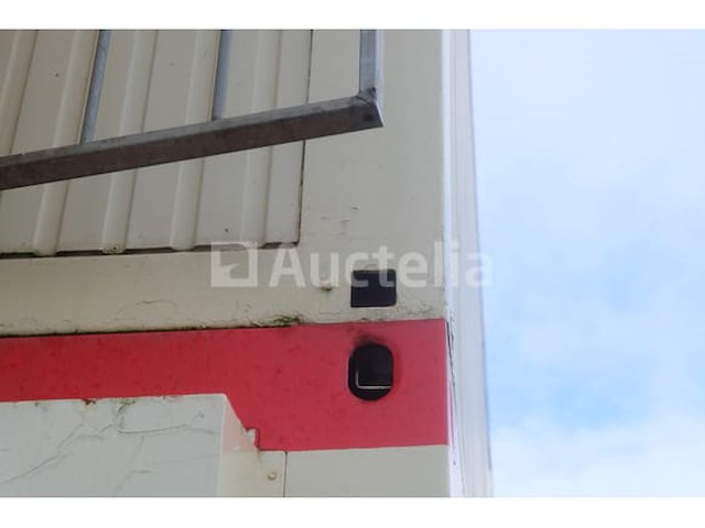 Ref:0271 - geïsoleerde bouwplaatscontainer + inhoud - afbeelding 3 van  17