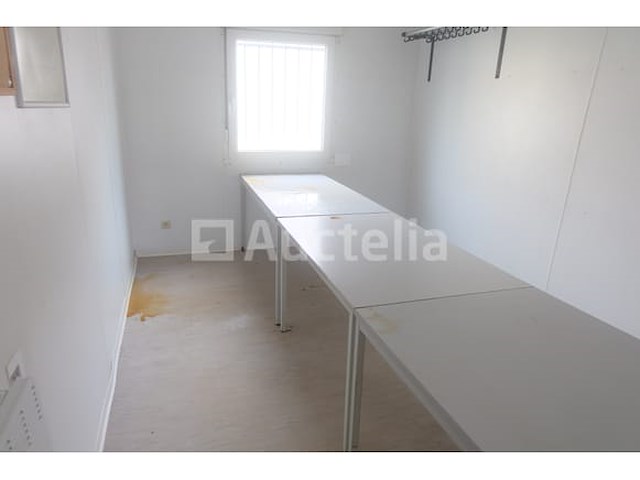 Ref:0271 - geïsoleerde bouwplaatscontainer + inhoud - afbeelding 9 van  17