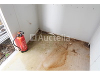 Ref:0273 - geïsoleerde container op de bouwplaats + inhoud - afbeelding 3 van  26