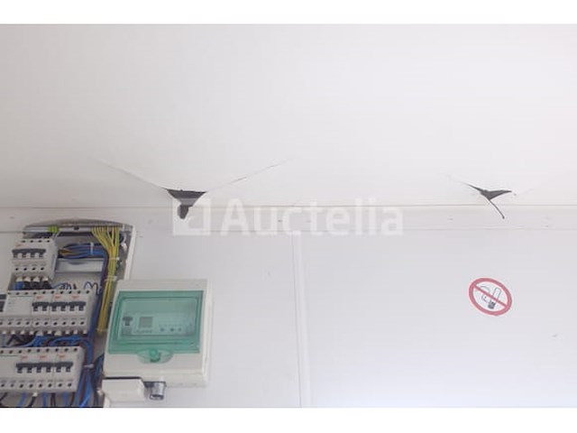 Ref:0273 - geïsoleerde container op de bouwplaats + inhoud - afbeelding 5 van  26