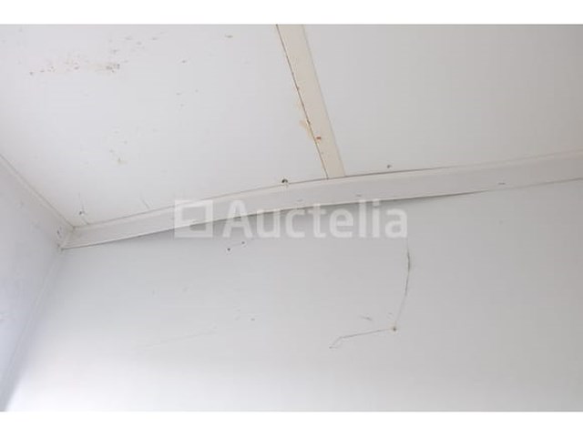 Ref:0273 - geïsoleerde container op de bouwplaats + inhoud - afbeelding 10 van  26