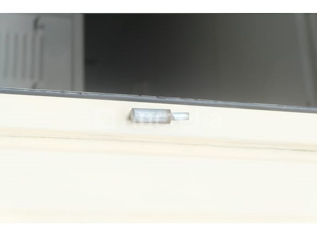 Ref:0273 - geïsoleerde container op de bouwplaats + inhoud - afbeelding 11 van  26