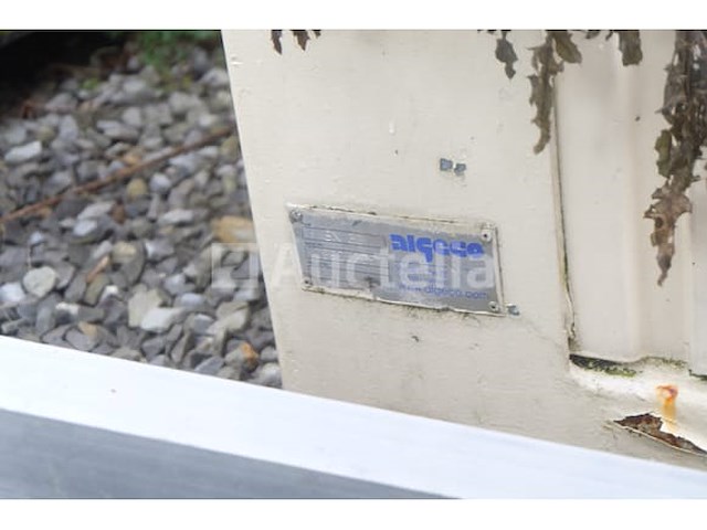 Ref:0273 - geïsoleerde container op de bouwplaats + inhoud - afbeelding 17 van  26