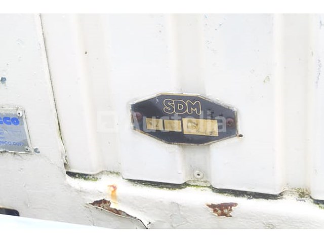 Ref:0273 - geïsoleerde container op de bouwplaats + inhoud - afbeelding 25 van  26