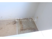 Ref:0275 - geïsoleerde container op de bouwplaats + inhoud - afbeelding 9 van  20