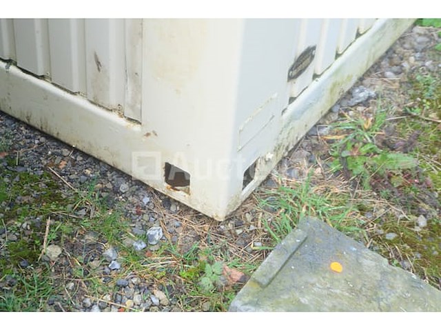 Ref:0275 - geïsoleerde container op de bouwplaats + inhoud - afbeelding 12 van  20