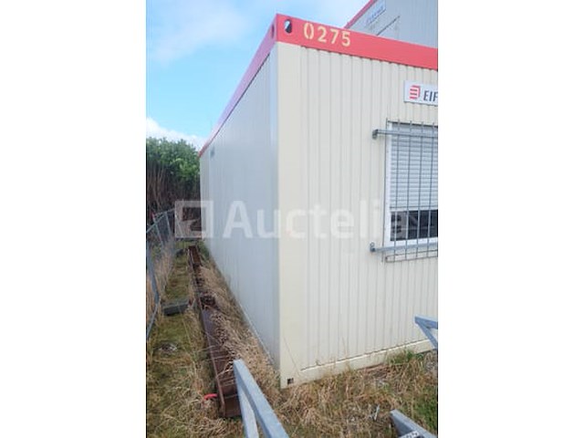 Ref:0275 - geïsoleerde container op de bouwplaats + inhoud - afbeelding 19 van  20