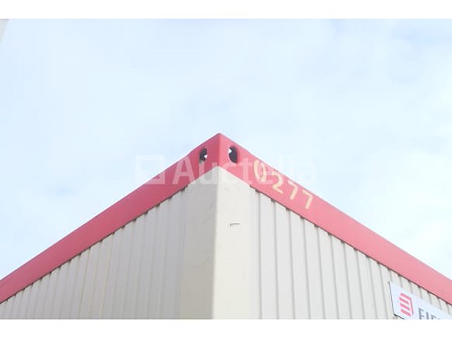 Ref:0277 - geïsoleerde bouwplaatscontainer + inhoud - afbeelding 2 van  9