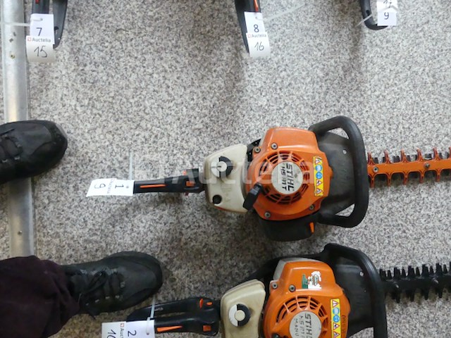 Ref:1 - stihl hs 81 t benzine heggenschaar - afbeelding 4 van  5