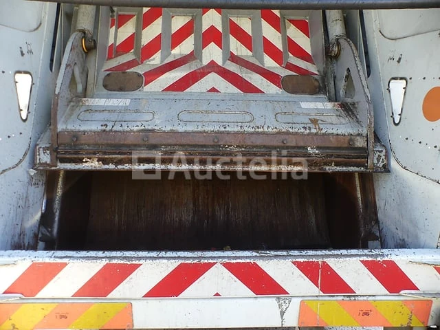 Ref:1066 - renault access d19 vuilniswagen (2018-81,434 km)(vin:seg1932al6bj24938) - afbeelding 44 van  45