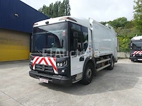 Ref:1068 - renault access d19 vuilniswagen (2018-80,016 km)(vin: seg1932al6bj24940)