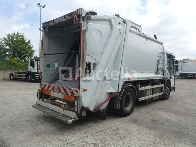 Ref:1068 - renault access d19 vuilniswagen (2018-80,016 km)(vin: seg1932al6bj24940) - afbeelding 59 van  60
