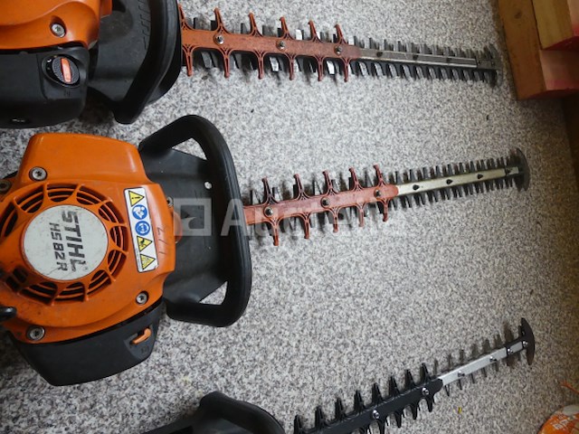 Ref:12 - stihl hs 82 r benzine heggenschaar - afbeelding 3 van  4
