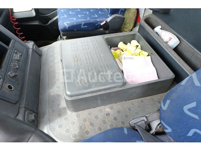 Ref:1211 - containertruck iveco trakker (2012-379,555 km-vin:wjme2nts40c257255) - afbeelding 12 van  71