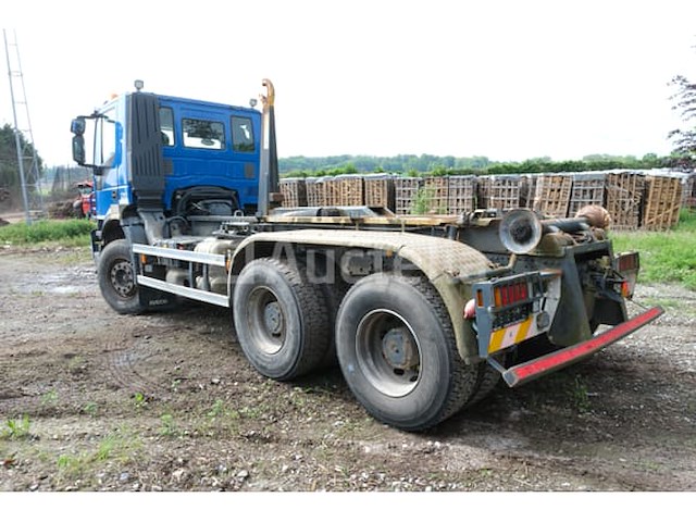 Ref:1211 - containertruck iveco trakker (2012-379,555 km-vin:wjme2nts40c257255) - afbeelding 33 van  71