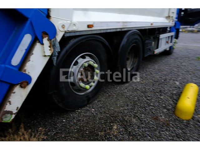 Ref:1239 - vuilniswagen man tgs (2014-305,390 km) - afbeelding 26 van  60