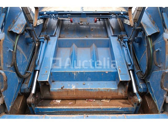 Ref:1241 - vuilniswagen man tgs (2014-311,283 km)(wijn wma18szzxew193405) - afbeelding 39 van  57