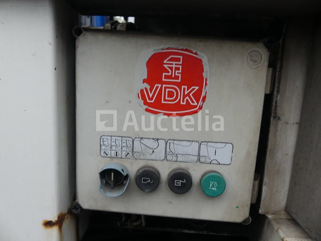 Ref:1245 - scania prt db6x2*4/b19 vuilniswagen - afbeelding 18 van  49