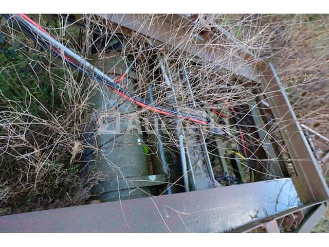 Ref:1267 - containertrailer (voor onderdelen) dezeure ac2012 (vin:dez2749) - afbeelding 4 van  15