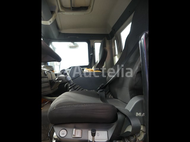 Ref:1276 - container vrachtwagen man tgs (2011-837.710 km) - afbeelding 45 van  48