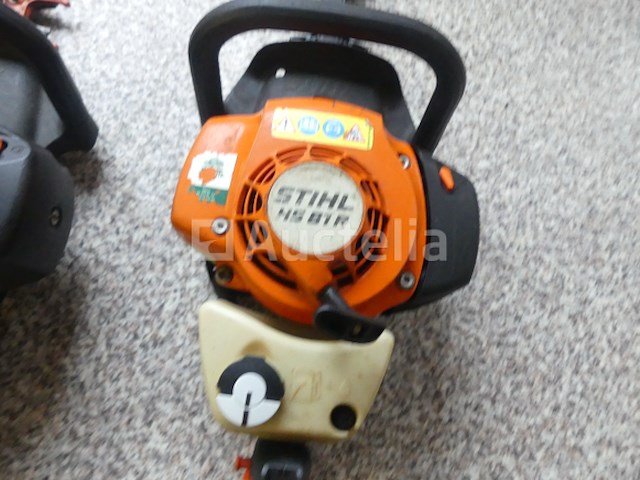 Ref:13 - stihl hs 81 r benzine heggenschaar - afbeelding 4 van  5