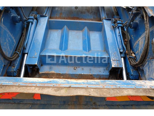 Ref:1304 - scania p380 vuilniswagen (prt-cb6x2/4) (2011-326,531 km)(vin:xlep6x20005274713) - afbeelding 20 van  46