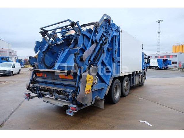 Ref:1304 - scania prt vuilniswagen (p380) (2011-326,531 km) - afbeelding 43 van  47