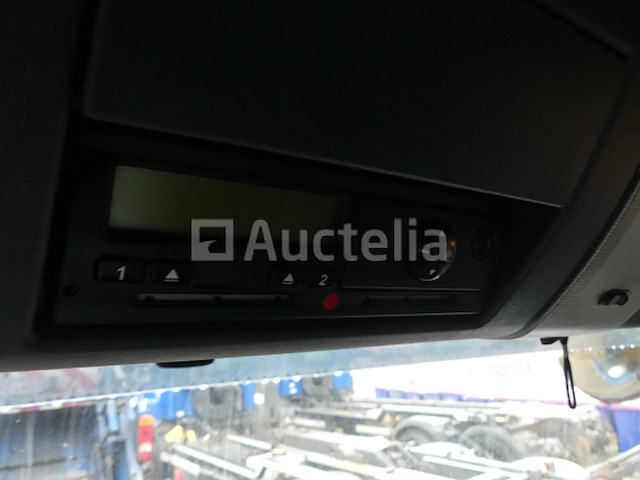 Ref:1306 - vuilniswagen man tgs (2014-384,789 km) - afbeelding 2 van  56