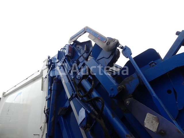 Ref:1306 - vuilniswagen man tgs (2014-384,789 km) - afbeelding 22 van  56