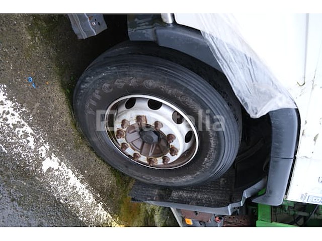 Ref:1323 - volvo fmfh e5 vuilniswagen (voor onderdelen) (vin: yv2jl40c09a689337) - afbeelding 11 van  45