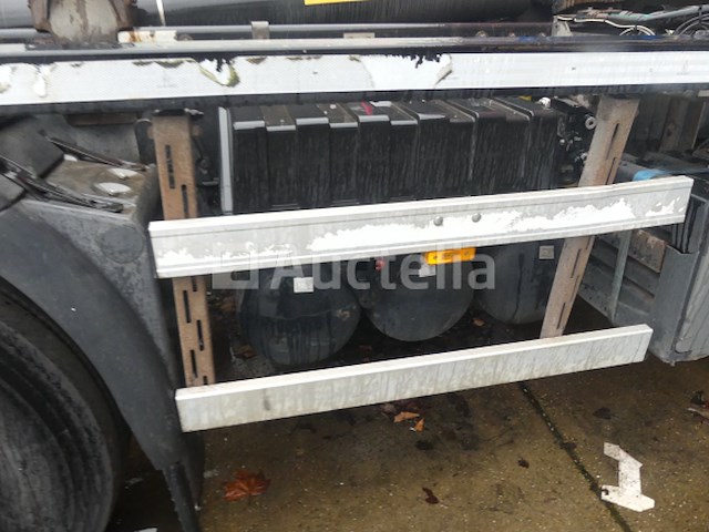 Ref:1375 - container vrachtwagen man tgs (2014-539.189 km) - afbeelding 18 van  49