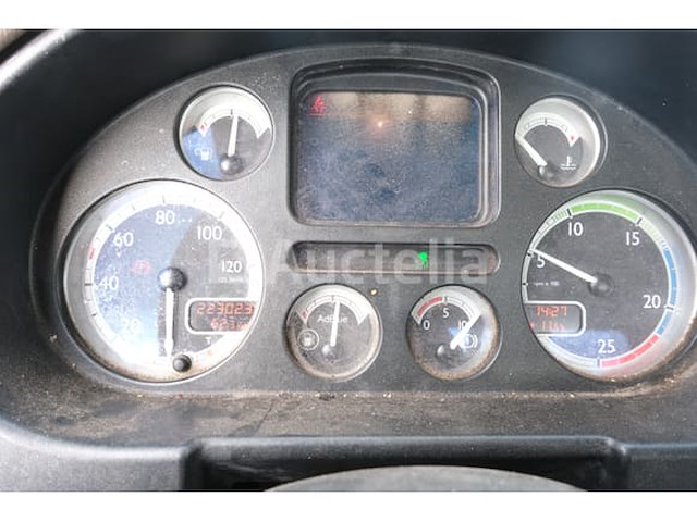 Ref:14228 - daf cf 85.360 containertruck (2010-223.023 km)(vin:xlrat85mc0e860908) - afbeelding 28 van  59