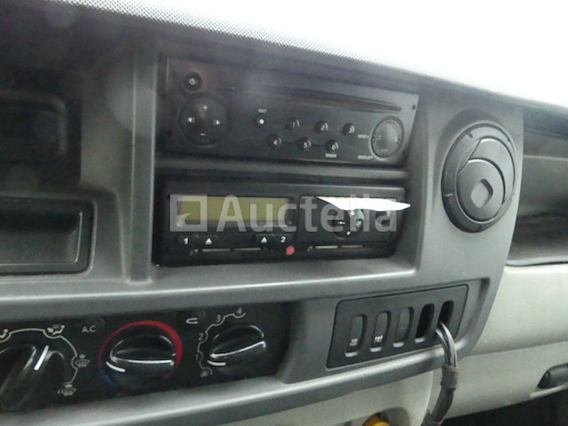 Ref:1424 - renault mascott boxtruck - afbeelding 2 van  37