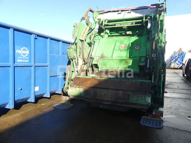 Ref:1489 - vuilniswagen man tgs 26.320 (2014-484.433 km) - afbeelding 2 van  53