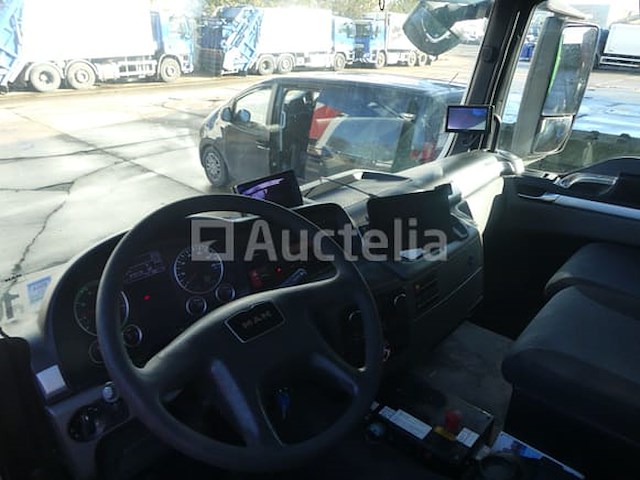 Ref:1489 - vuilniswagen man tgs 26.320 (2014-484.433 km) - afbeelding 6 van  53