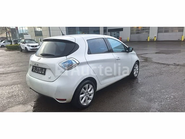 Ref:16511 - elektrische auto renault zoe (2013-67,403 km) (vin:vf1agvya05005702) - afbeelding 31 van  35