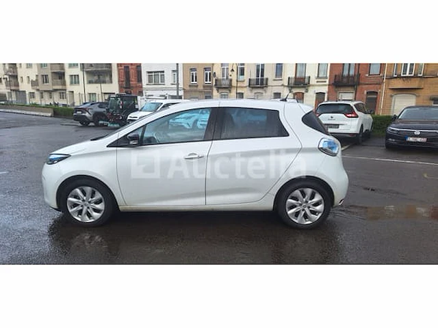 Ref:16511 - elektrische auto renault zoe (2013-67,403 km) (vin:vf1agvya05005702) - afbeelding 34 van  35