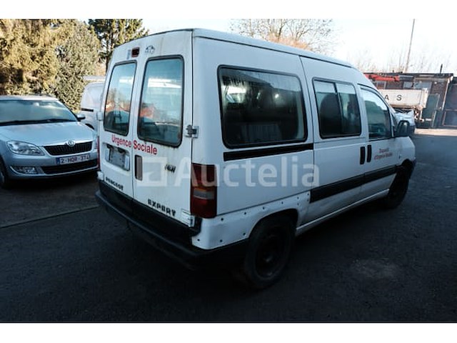 Ref:18 (partij v3) - peugeot expert auto (2005-172,873 km) (vin:vf3berhzb86231570) - afbeelding 16 van  46