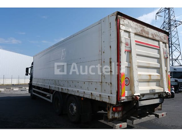 Ref:1cyk416 - volvo fh 330 box truck (2016-623.315 km-vin:yv2x9j0c7gb752447) - afbeelding 1 van  45