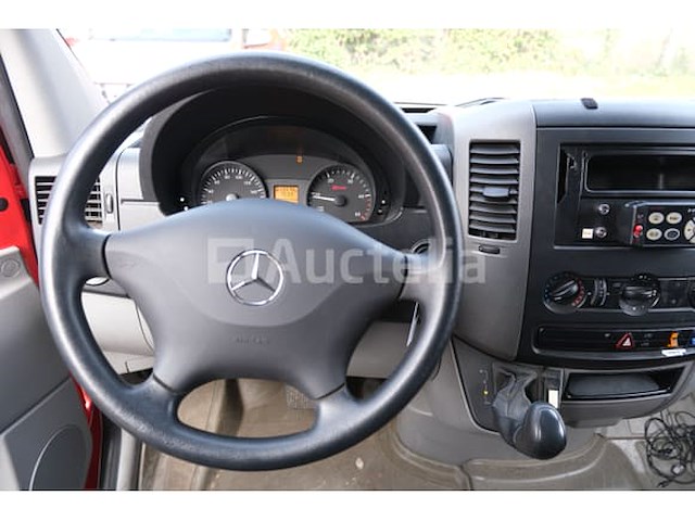 Ref:1kba869 - mercedes-benz sprinter 313 cdi-d brandweerwagen (2002-13,374 km-vin:wdb9066531s327889) - afbeelding 17 van  71