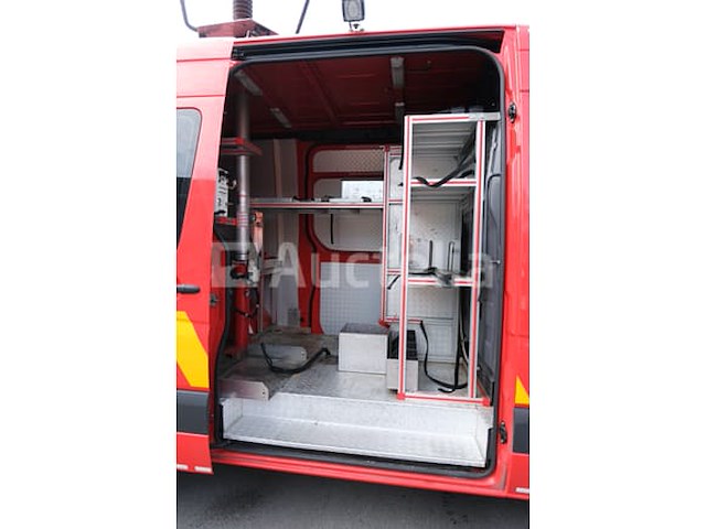 Ref:1kba869 - mercedes-benz sprinter 313 cdi-d brandweerwagen (2002-13,374 km-vin:wdb9066531s327889) - afbeelding 36 van  71