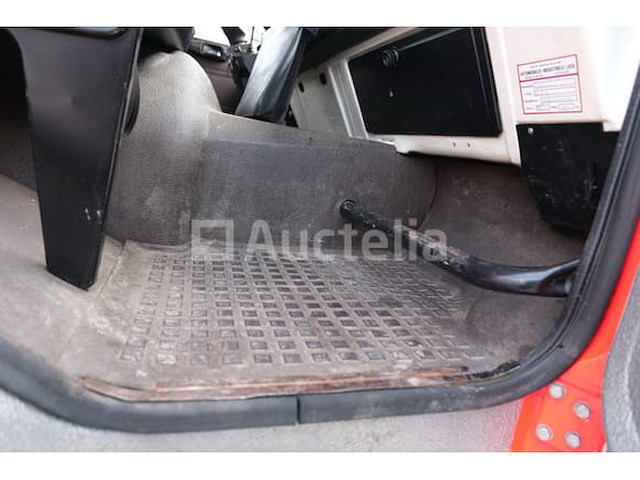 Ref:1kdb451 - renault ba 02 f2 pompbrandweerwagen (1987-28,987 km-vin:vf6ba02a000003051) - afbeelding 46 van  70