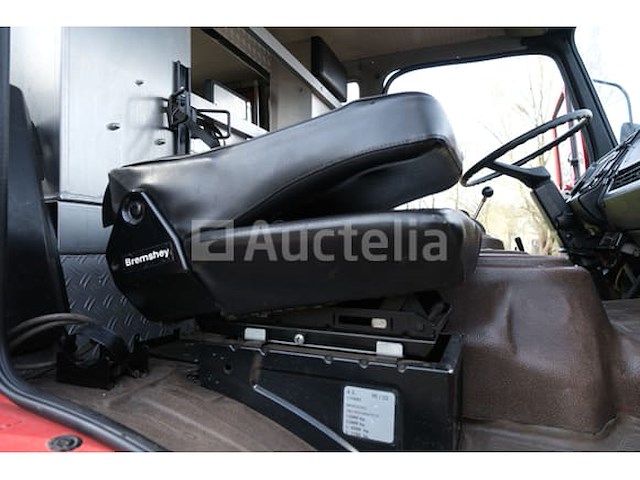 Ref:1kde677 - mercedes-benz 1019 af brandweerwagen (1979-104.014 km-vin:38018314447027) - afbeelding 36 van  87