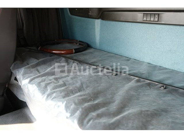 Ref:1rnj252 - volvo fm 450 trekker (2017-775,676 km-vin:yv2xzx0a4hb809920) - afbeelding 4 van  38