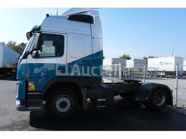 Ref:1rnj252 - volvo fm 450 trekker (2017-775,676 km-vin:yv2xzx0a4hb809920) - afbeelding 8 van  38