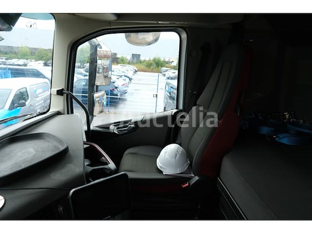 Ref:1skr345 - volvo fh 460 tractor unit (2016-854,308 km-vin:yv2try0a1gb779760) - afbeelding 8 van  38